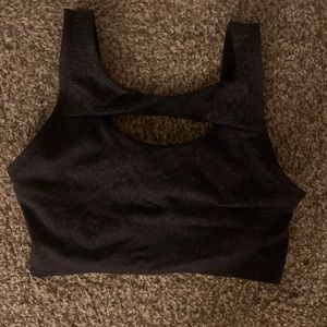 Lululemon crop top